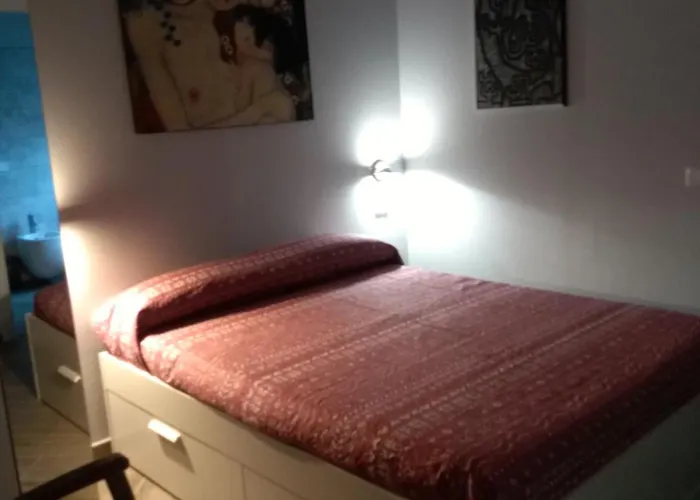 Tom & Jerry Bed & Breakfast Pisa